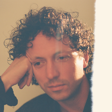 LIAM KAZAR - Pilot Light