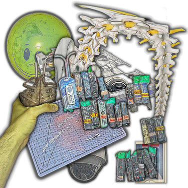 LIP CRITIC - Theft World - LP - 'Silver Metallic' Coloured Vinyl